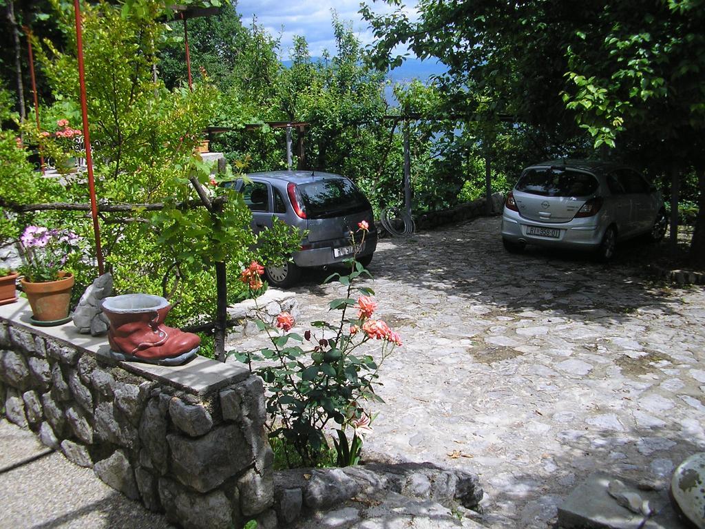 Apartments Zlatko Ičići 외부 사진