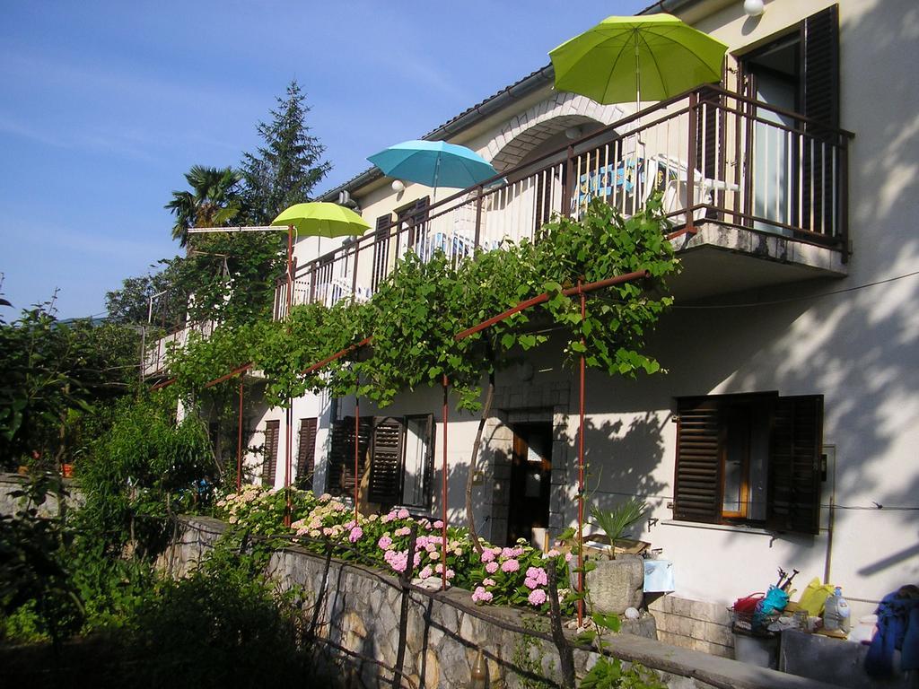 Apartments Zlatko Ičići 외부 사진